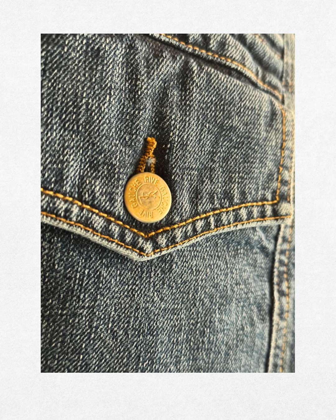 Vintage 90’s/00’s Yves Saint Laurent Rive Gauche Flared Jeans – Size F42 (Fits US 4–6)