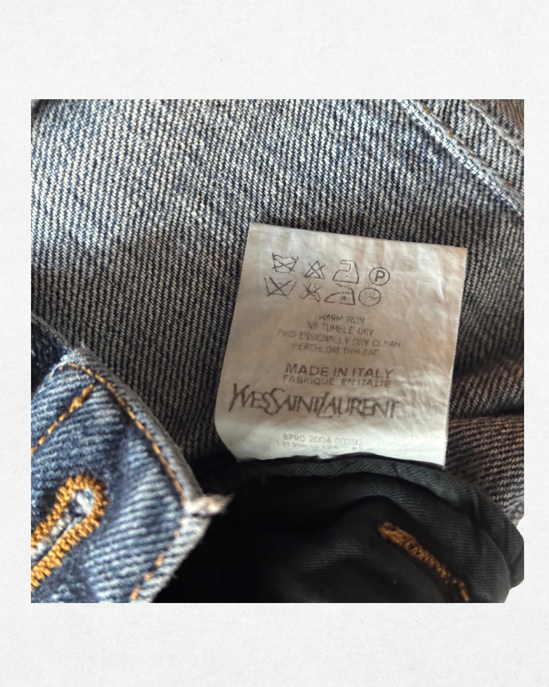 Vintage 90’s/00’s Yves Saint Laurent Rive Gauche Flared Jeans – Size F42 (Fits US 4–6)