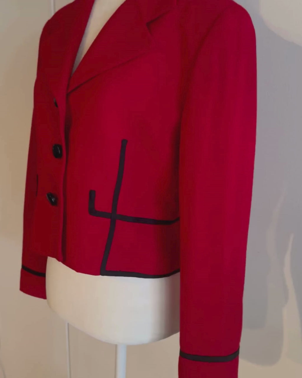 1980’s Red Christian Dior Cropped Wool Blazer Size 6
