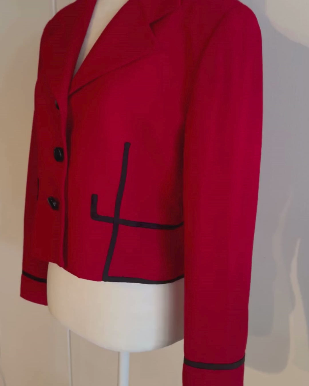 1980’s Red Christian Dior Cropped Wool Blazer Size 6