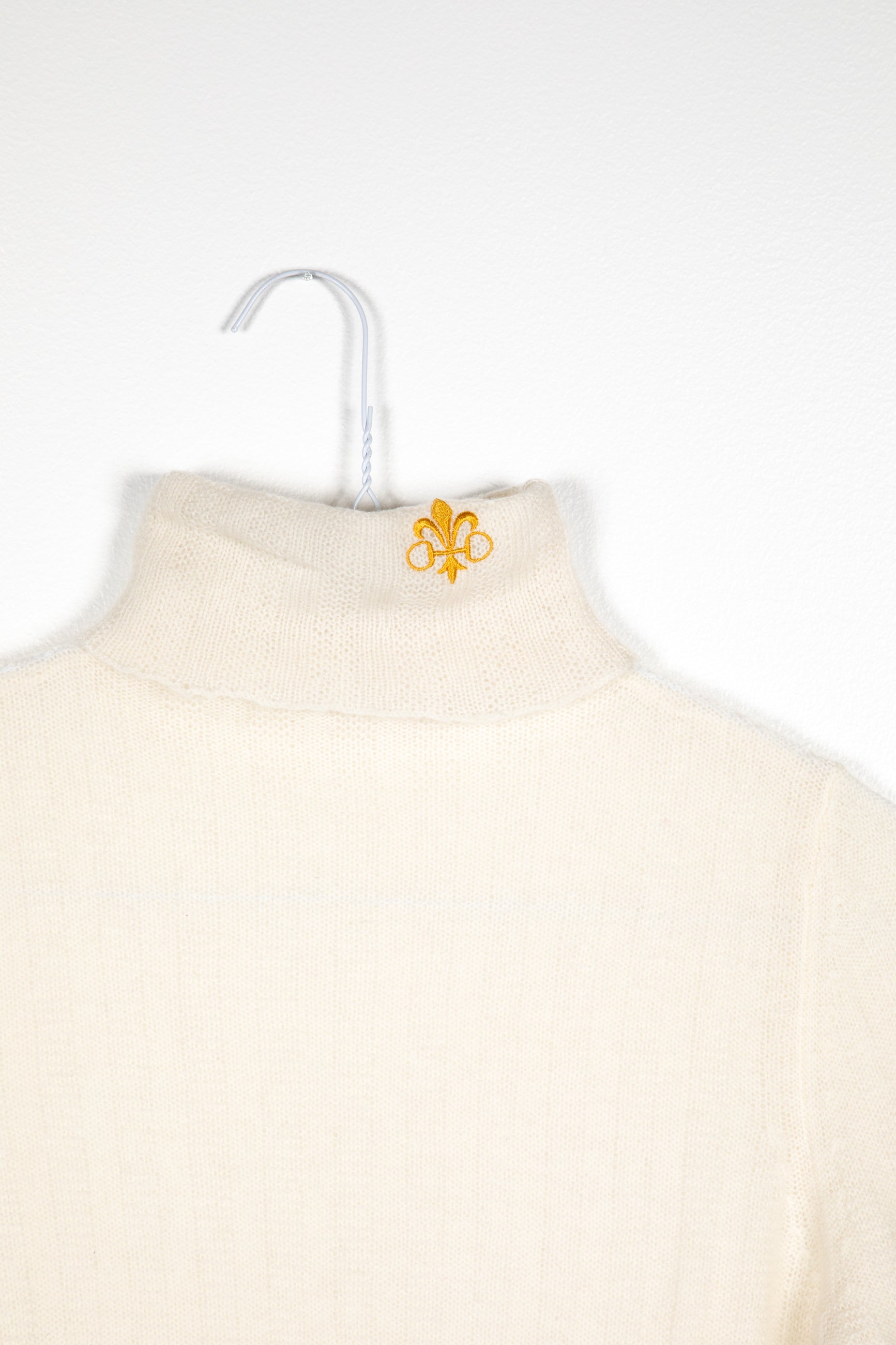 The Antoinette Turtleneck - Creme