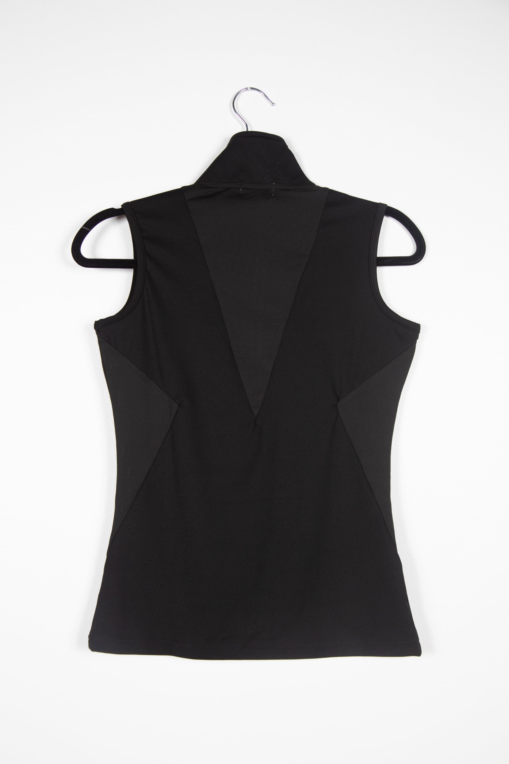 The Kali Sleeveless 1/4 Zip