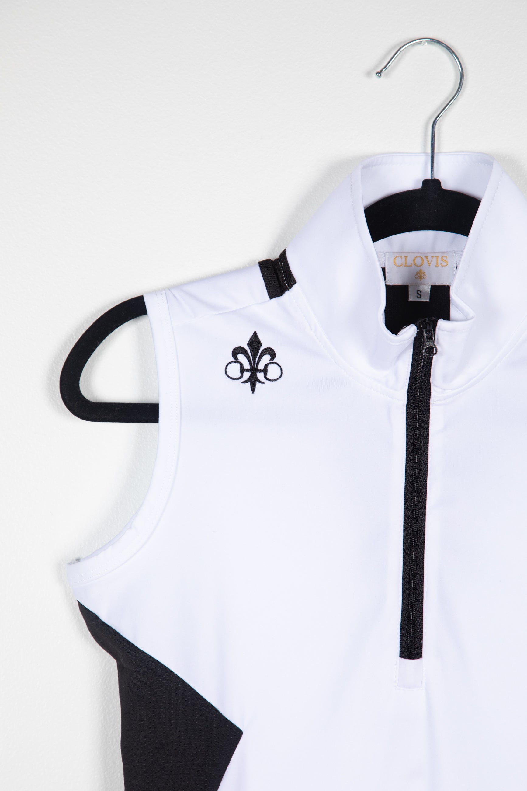 The Artemis Sleeveless 1/4 Zip