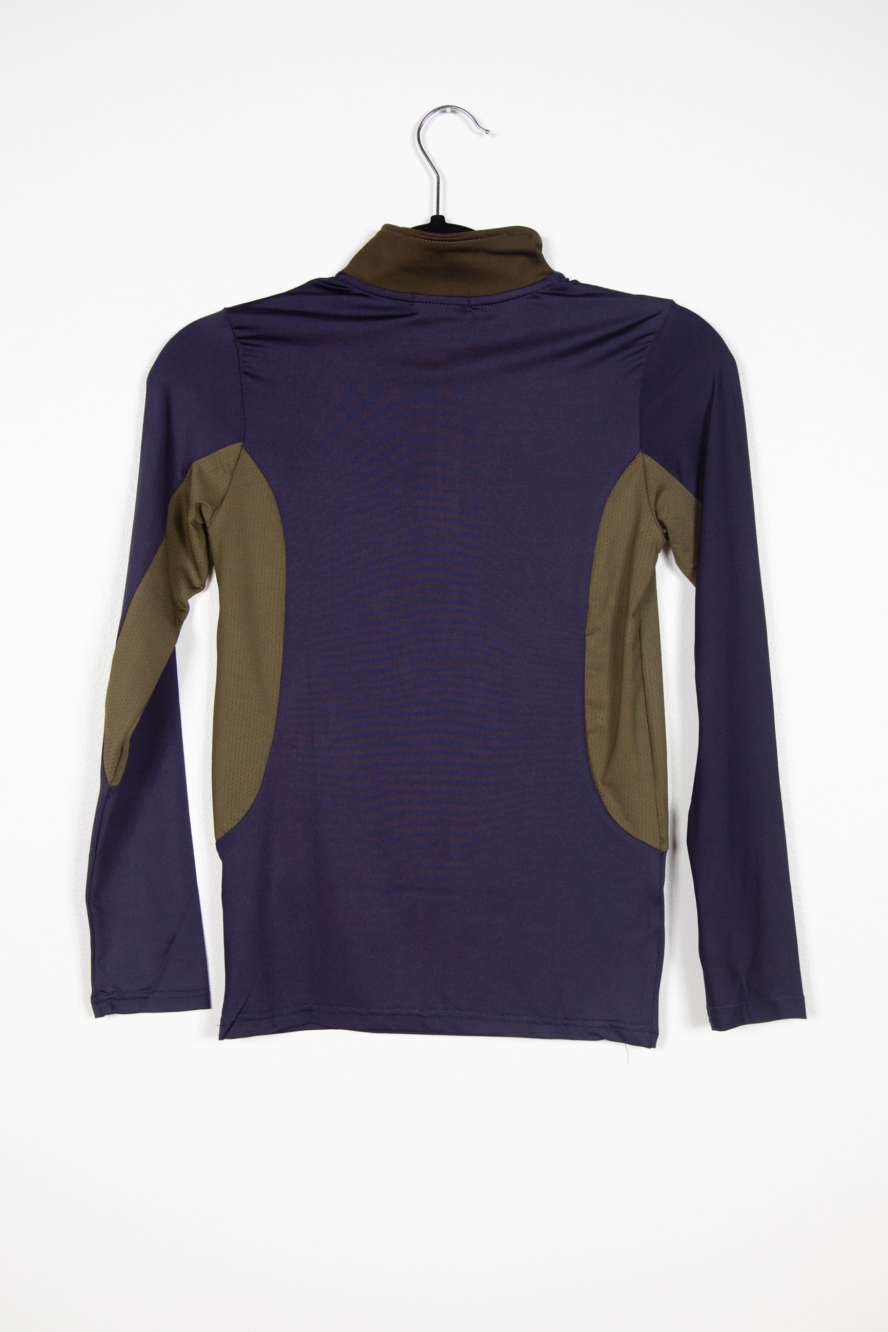The Terra Longsleeve 1/4 Zip