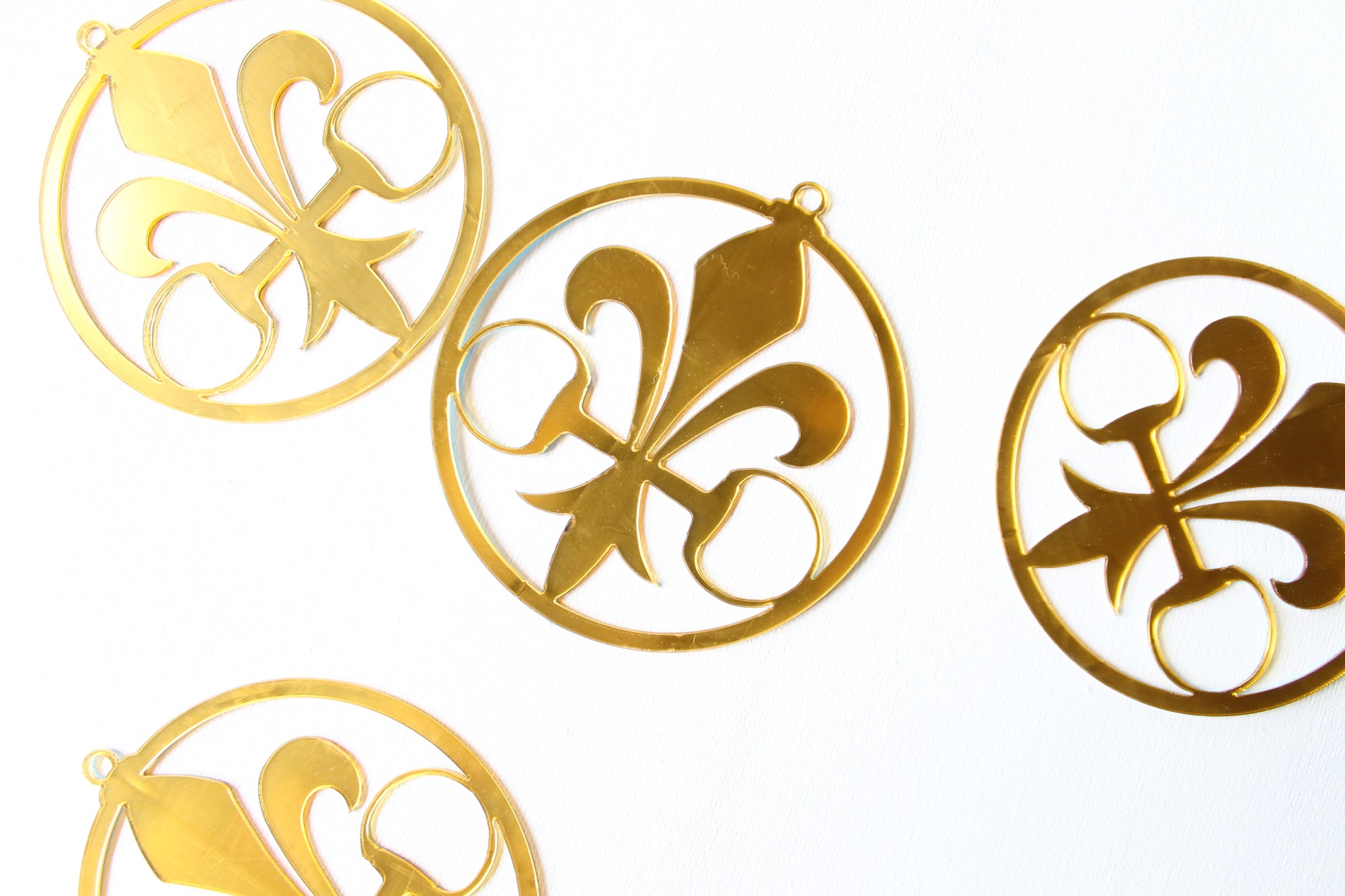 Acrylic Clovis Ornament - Pack of 3