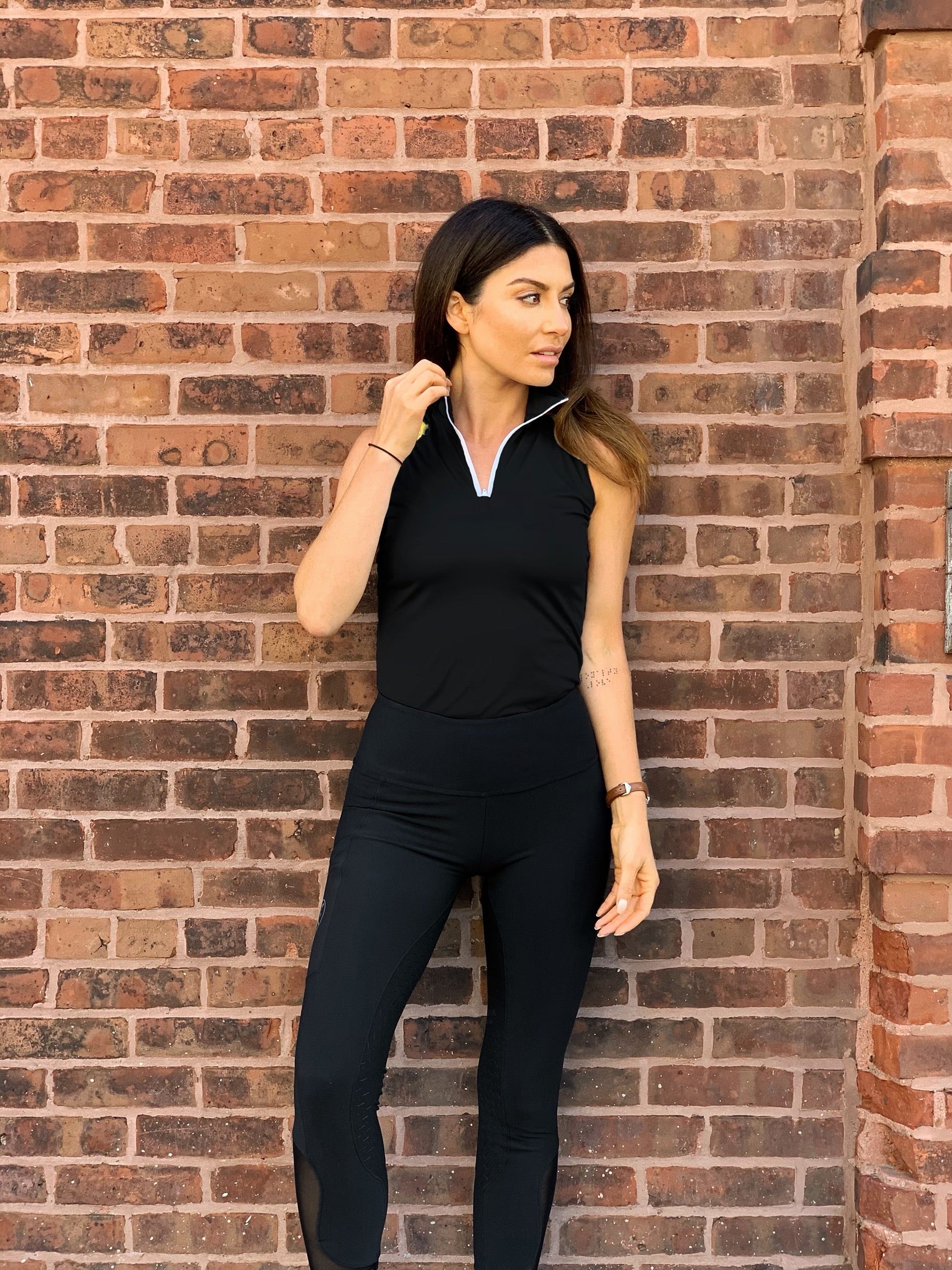 The Onyx Sleeveless 1/4 Zip